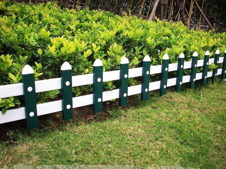 园林绿化中草坪护栏的应用